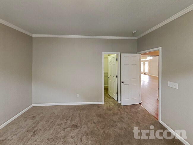 Building Photo - 401 Tortoise Ln