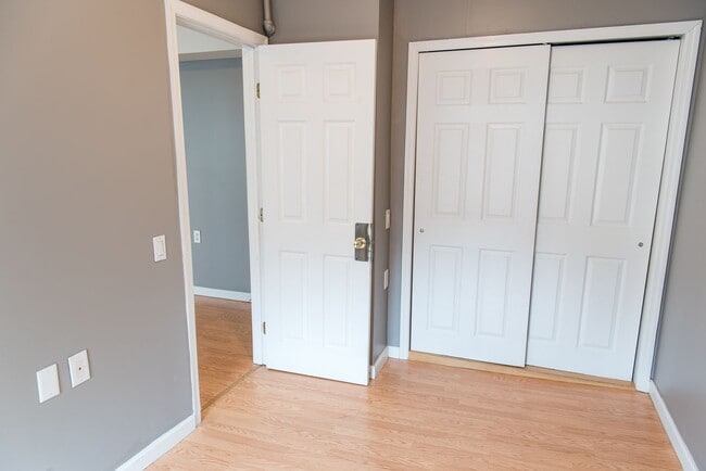 Building Photo - 1001 N 3rd St