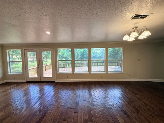 Building Photo - 7280-7286 CR 492