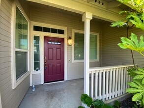 Building Photo - Castlerock Gated Community off Hilborn! Be...