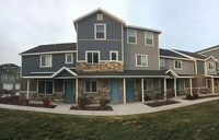 Building Photo - Charming 2 Story Townhome w/ 2 Attached Car Garage