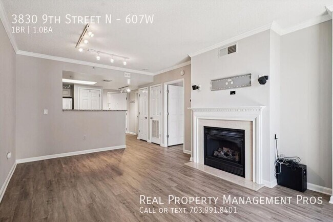 Building Photo - 3830 9th St N