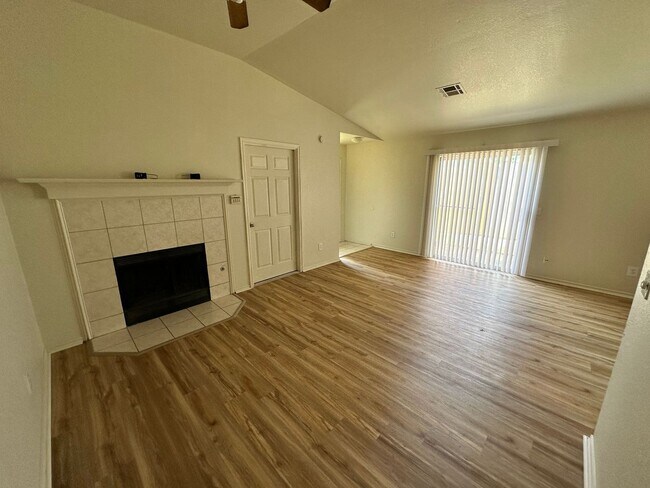 Building Photo - 3201 Conestoga Dr