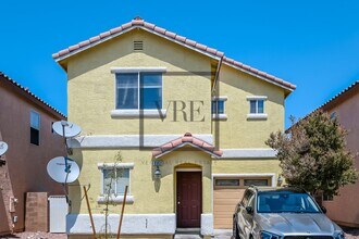Building Photo - 3352 Fico Ave