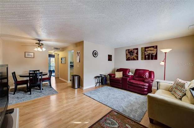 Building Photo - 9115 Tudor Dr