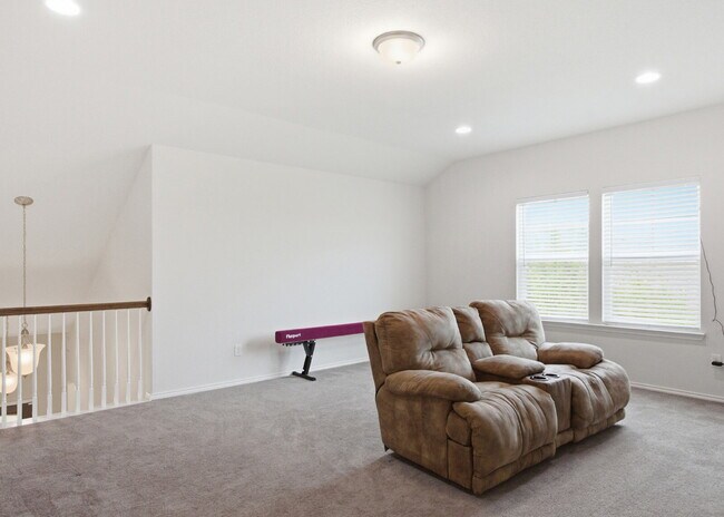 Building Photo - 9010 Canopy Bnd
