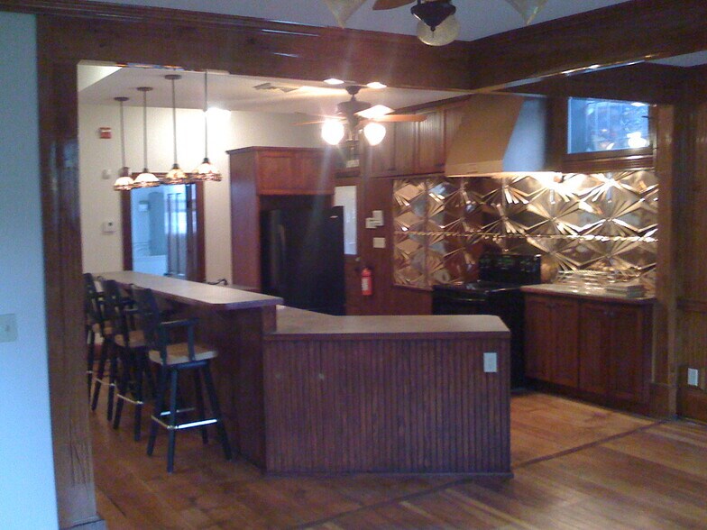 Building Photo - 55 1st St SE