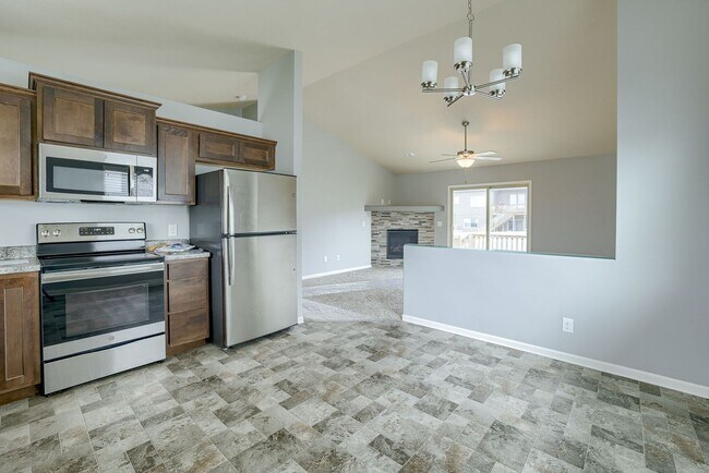 Building Photo - Must See In Whitetail Creek!!