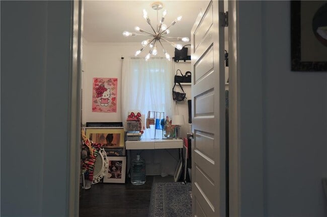 Building Photo - 938 Ormewood Ave SE