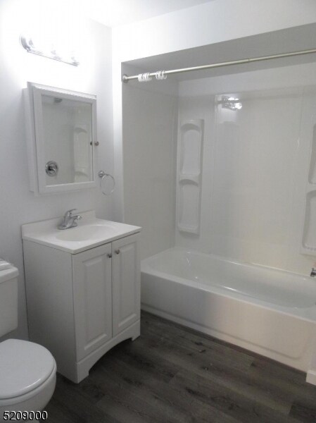 Building Photo - 17 E Blackwell St