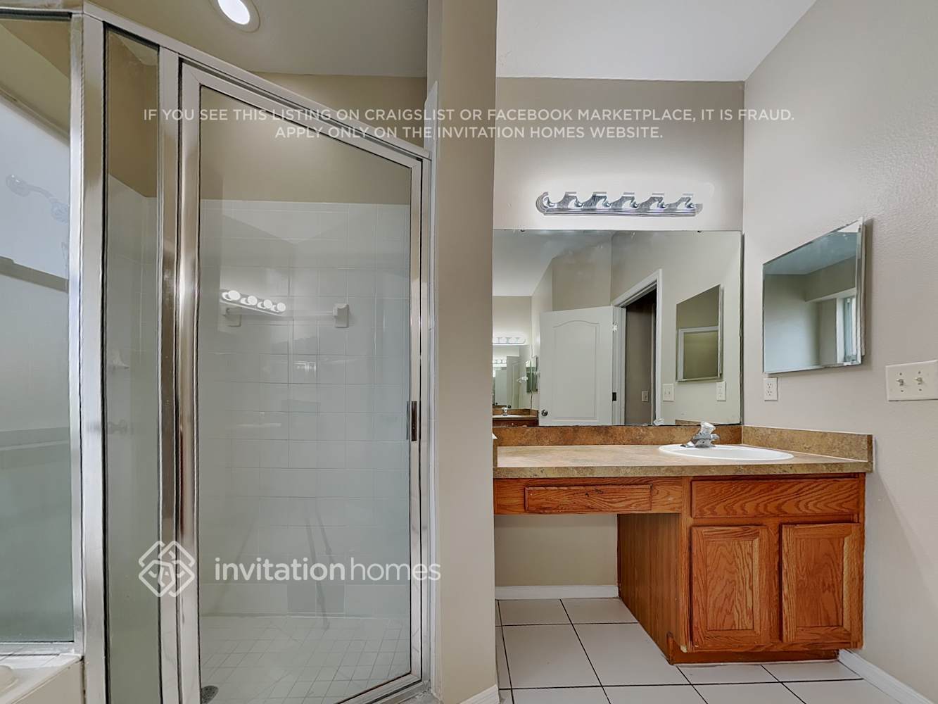 Building Photo - 2430 Leaning Pine St