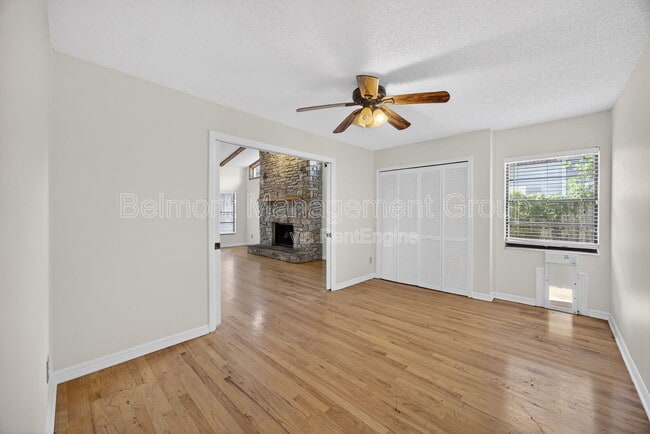 Building Photo - 1146 Western Way
