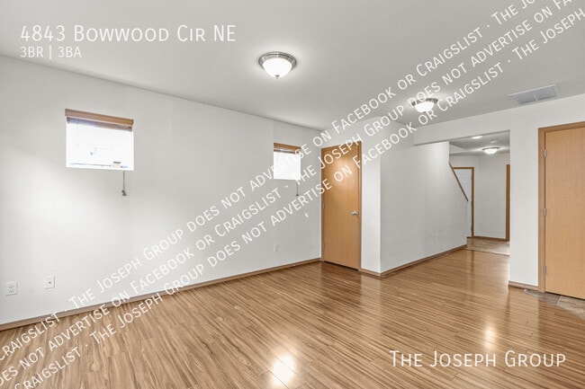 Building Photo - 4843 Bowwood Cir NE
