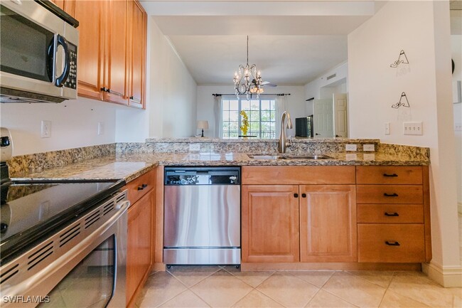 Building Photo - 5068 Annunciation Cir