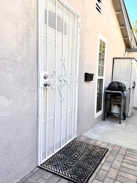 Building Photo - 20425 Aetna St