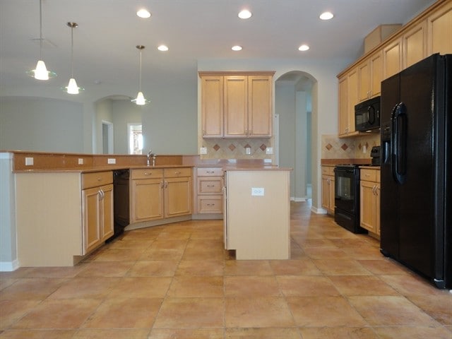 Building Photo - 432 York Dale Dr