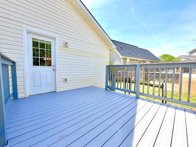 Building Photo - 1215 Marla Dr