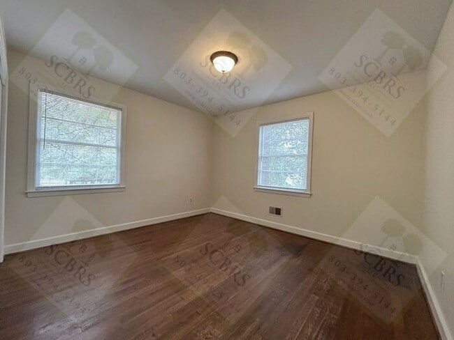 Building Photo - 2915 N Beltline Blvd