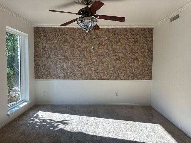 Building Photo - 1914 Indian Shores Rd