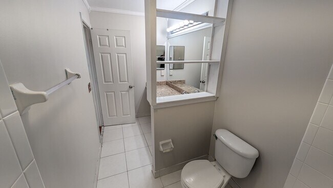 Building Photo - Luxury Gated Community Beautiful 3-Bedroom 2.5 Bath