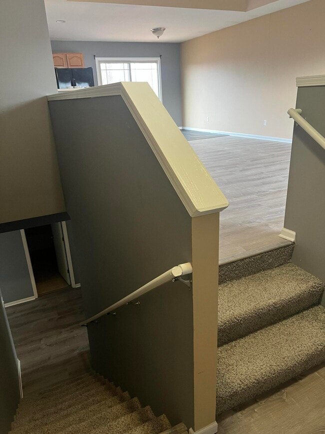 Building Photo - 3413 Zinnia Dr