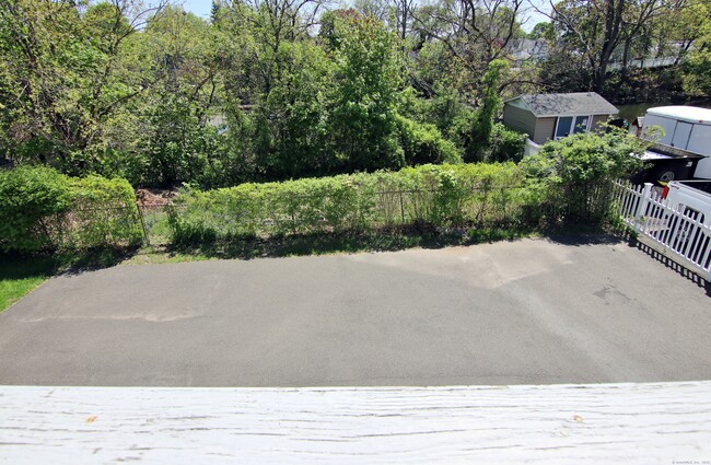 Building Photo - 261 East Ave