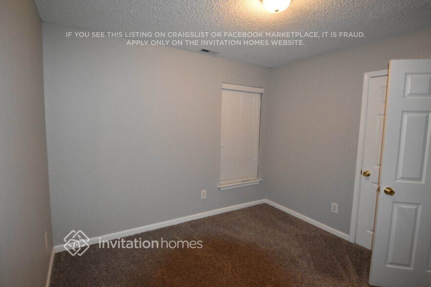 Building Photo - 4251 Barley St SW