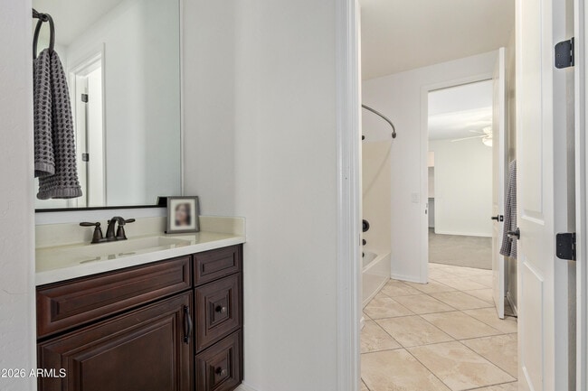 Building Photo - 9372 W Louise Dr