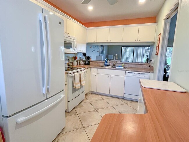 Building Photo - 690 Bird Bay Cir