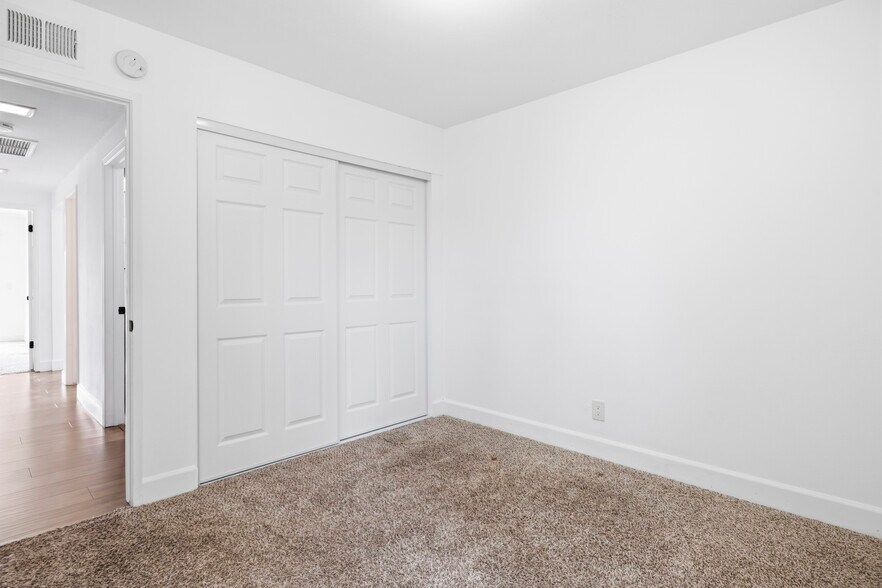 Building Photo - 17554 Doric St