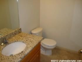 Building Photo - 670 S 1545 W