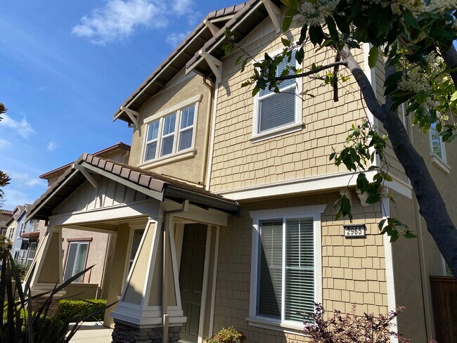 Building Photo - 2965 Bella Dr