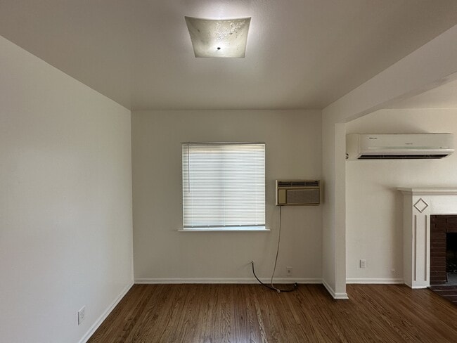 Building Photo - 997 Capper Ave