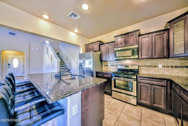 Building Photo - 13313 Tuggle Rd