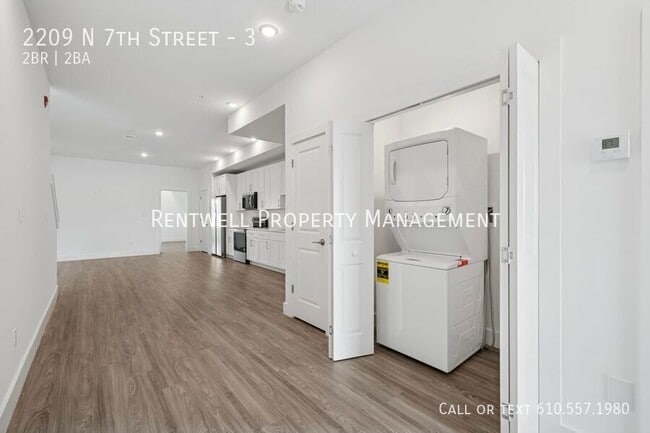 Building Photo - 2209 N 7th St
