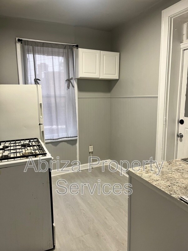 Building Photo - 4217 Neosho St