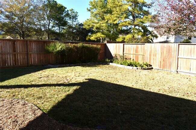 Building Photo - 5302 Fairwick Ct