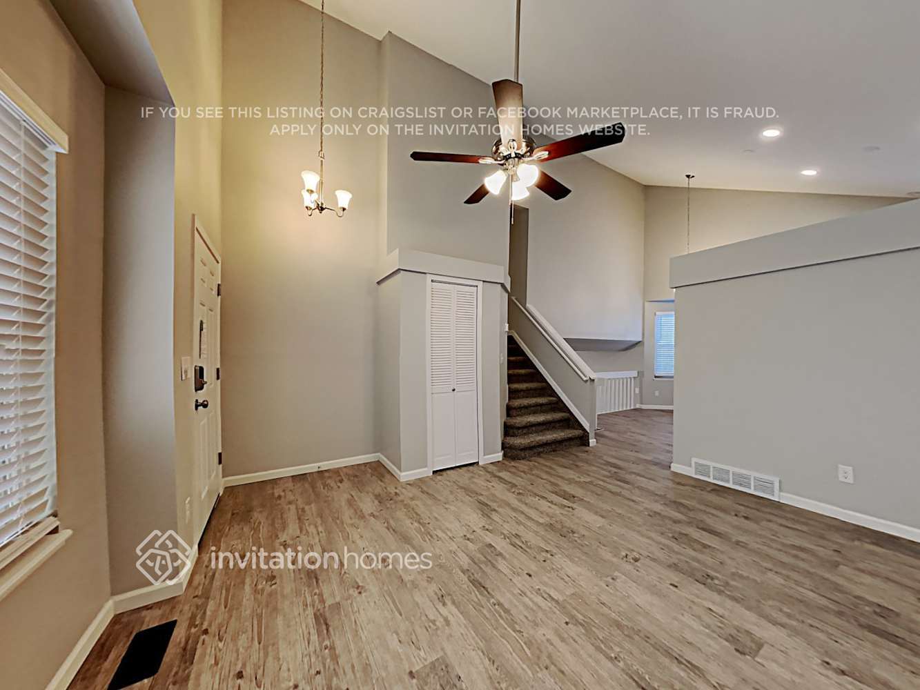 Building Photo - 240 Peck Ct