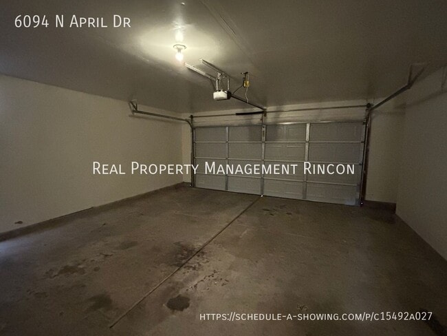 Building Photo - 6094 N April Dr