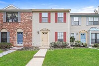 Building Photo - 247 Hampshire Ct