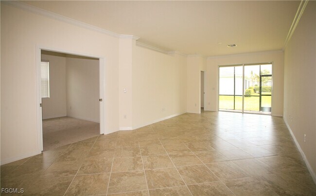 Building Photo - 4155 Bisque Ln