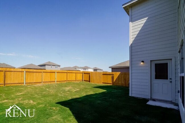 Building Photo - Coming Soon! First Month Free!