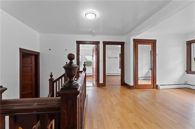 Building Photo - 335 Blackstone St