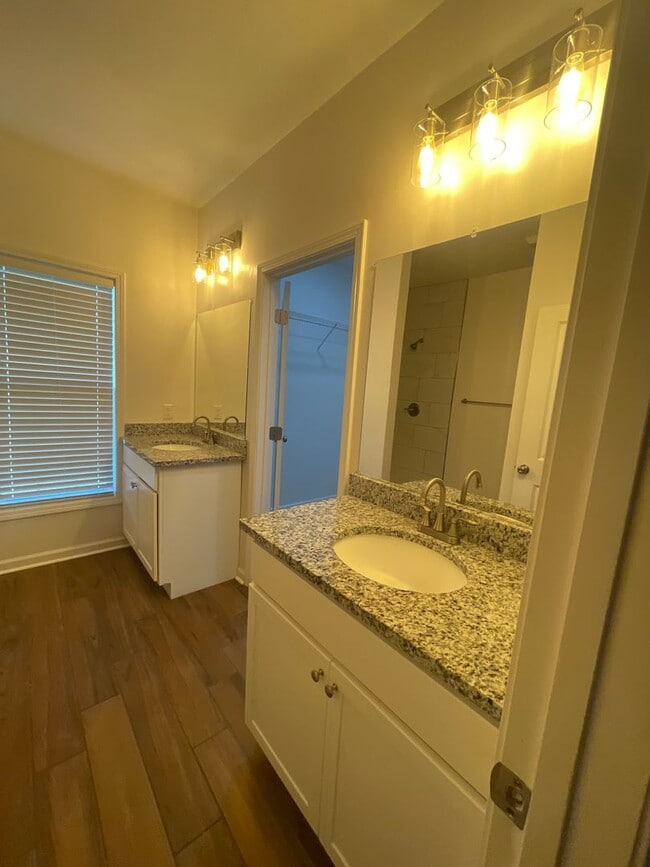 Building Photo - 4714 Antosh Cir