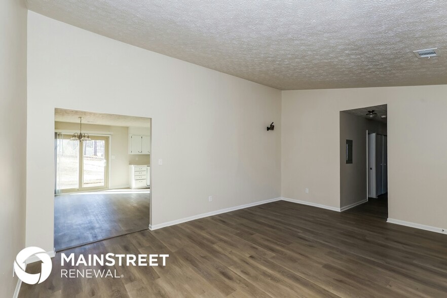 Building Photo - 1070 Salisbury Trail