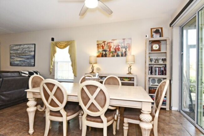 Building Photo - 3/2.5 townhouse in gated Winter Park community