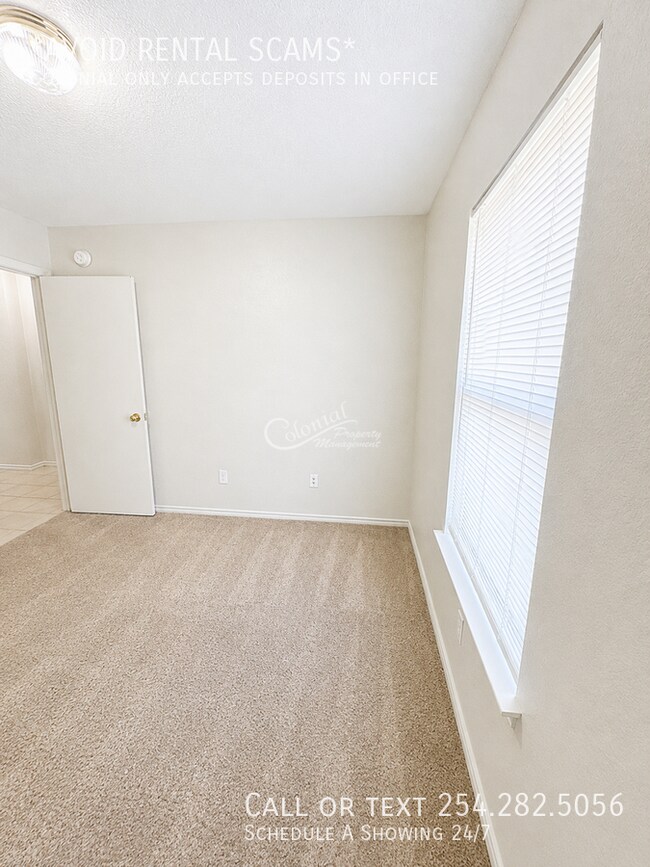 Building Photo - 2709 Lucille Dr