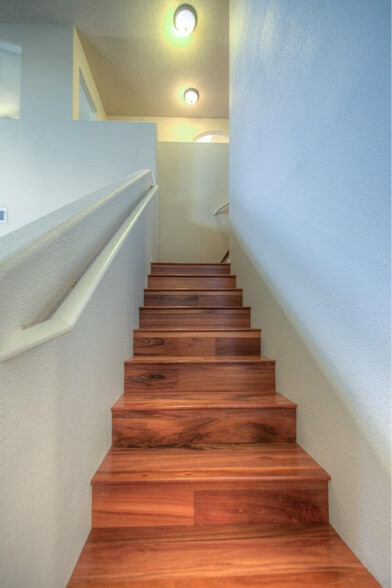 Building Photo - 5400 Monterey Cove Ave NW