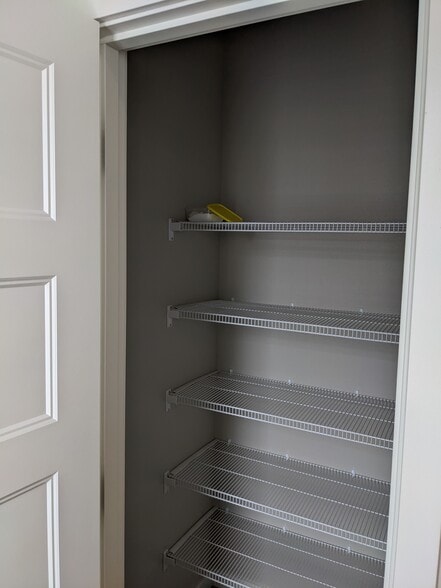 Building Photo - 13717 Admiralty Way