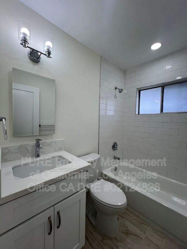 Building Photo - 4212 W 64th St